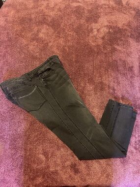 Cache Women's Black Skinny Jeans - Clean Dark Wash
